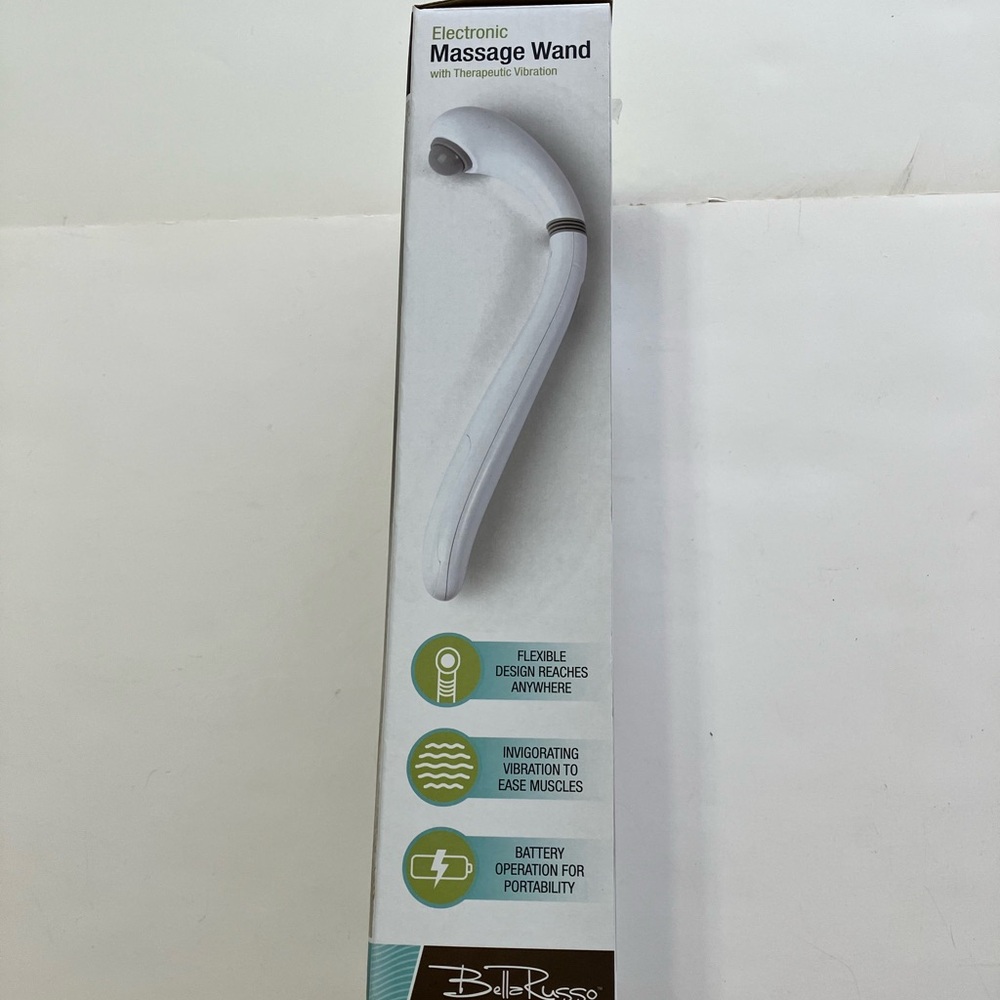 Bella Russo White Electronic Massage Wand